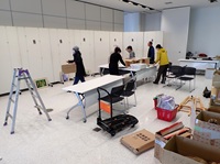 うつろい写真展・市役所設営